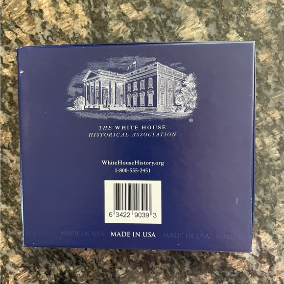 NWT 2017 White House ornament from White House Historical Assoc. Never used. - Picture 5 of 6